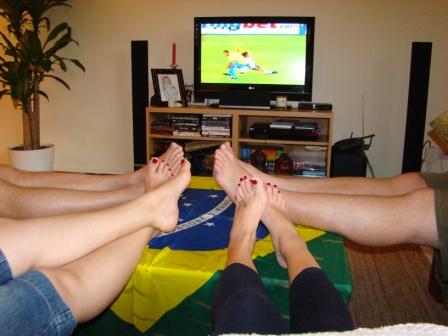 Assistindo ao Jogo do Brasil x Argentina