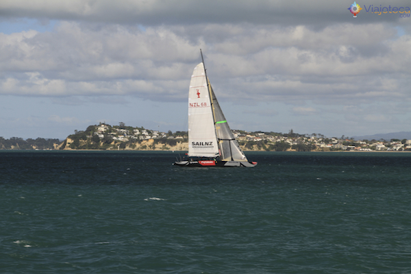 Veleiro da America's Cup em Auckland