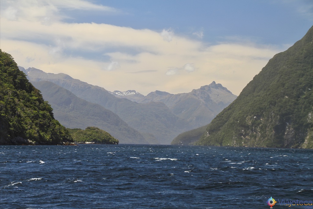 Doubtful Sound nos fiordes neozelandeses