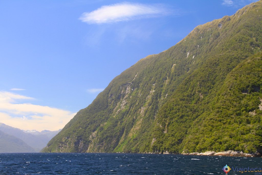 Doubtful Sound nos fiordes neozelandeses