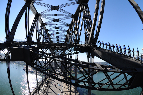 Escalando a Sydney Harbour Bridge 