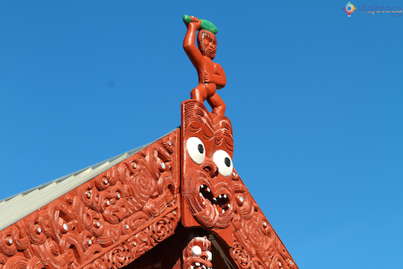 Detalhe da marae de whakarewrewa