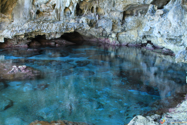 Piscina Natural em Avaiki Caves em Niue