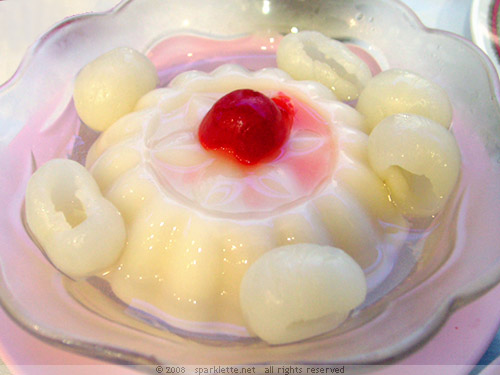 Almond Jelly with Longan